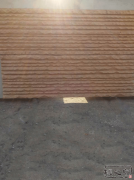 新型夯土墙工艺挂板怎么做养护？